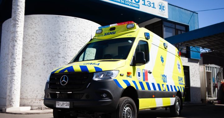Los Vilos y Salamanca cuentan con nuevas ambulancias SAMU para atenciones de urgencia