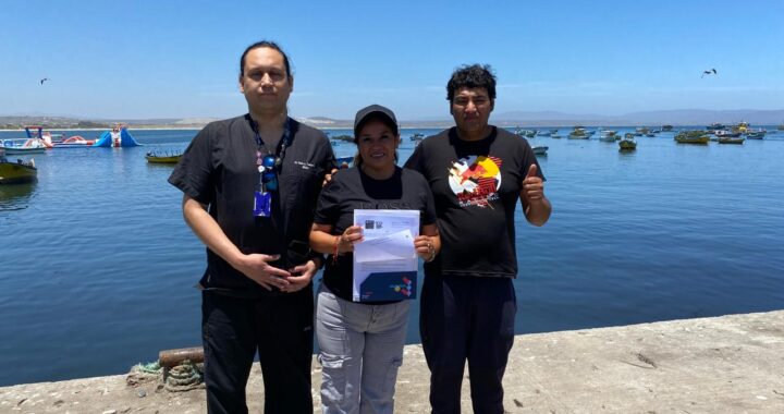 Levantan prohibiciones en la bahía de Tongoy por Marea Roja